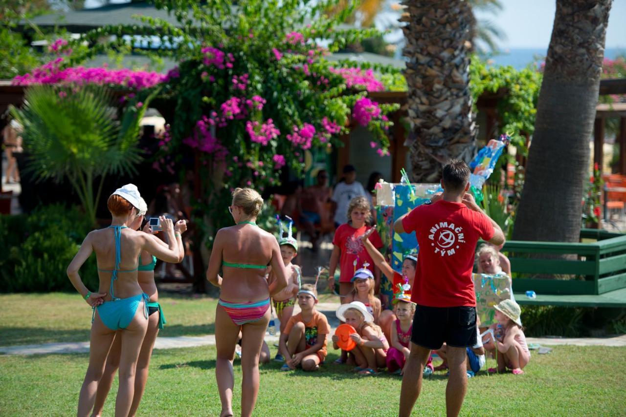 Oz Hotels Incekum Beach Resort & Spa Hotel Okurcalar Exterior foto