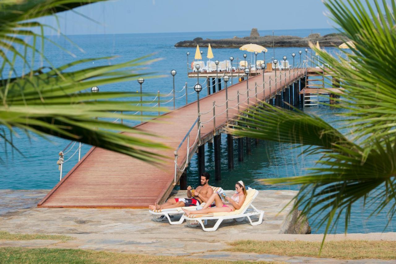Oz Hotels Incekum Beach Resort & Spa Hotel Okurcalar Exterior foto