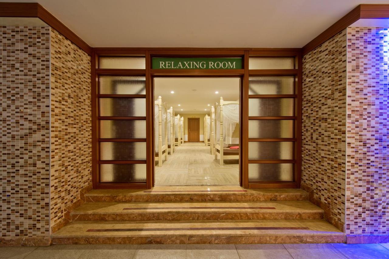 Oz Hotels Incekum Beach Resort & Spa Hotel Okurcalar Exterior foto